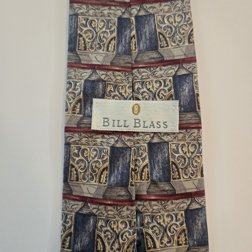 Vintage Bill Blass Silk‎ Tie Geometric Blue Gold Red Men’s Classic Necktie